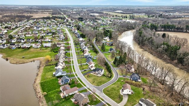 111 York Bay, Henrietta, NY 14586