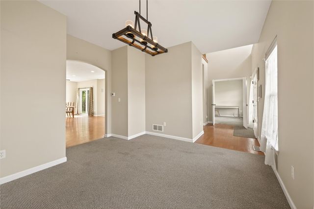 111 York Bay, Henrietta, NY 14586