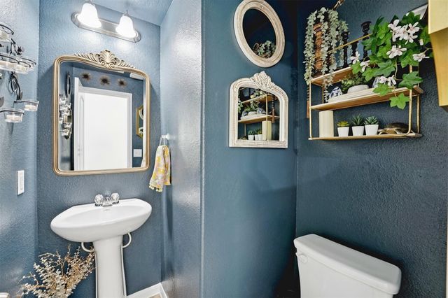 12211 Timber Arch LN, Manor, TX 78653