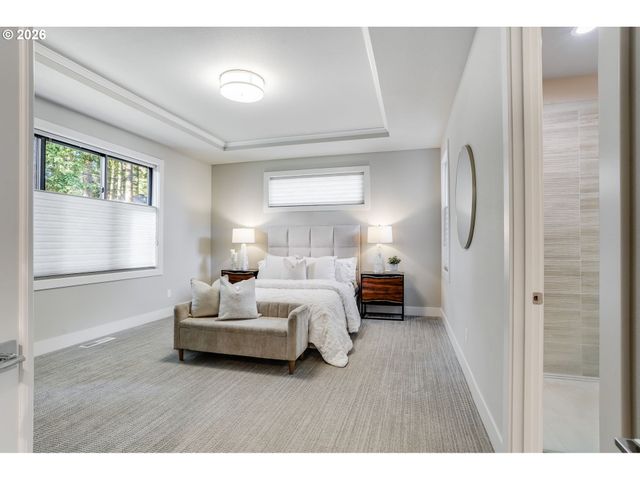 16234 WALUGA Dr, Lake Oswego, OR 97035