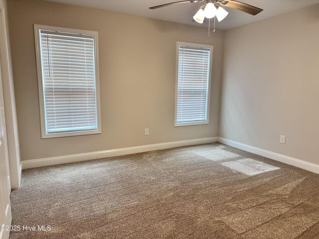 175 Loren Road, Hubert, NC 28539