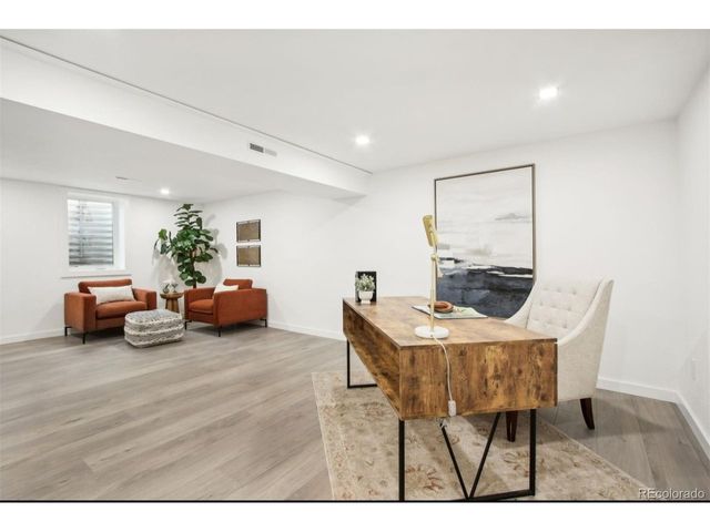 5886 S Logan St, Centennial, CO 80121