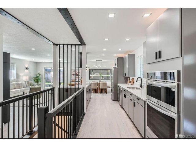 5886 S Logan St, Centennial, CO 80121