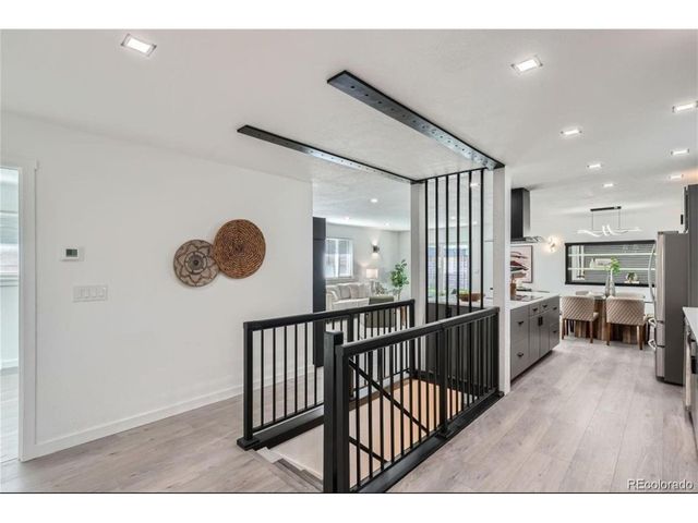 5886 S Logan St, Centennial, CO 80121