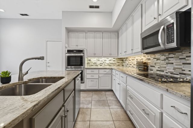 6353 Southpoint Drive, Dallas, TX 75248