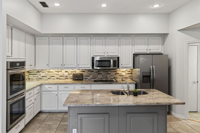 6353 Southpoint Drive, Dallas, TX 75248