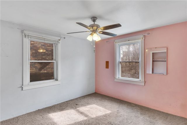 2904 Brentwood Ave, Brentwood, PA 15227