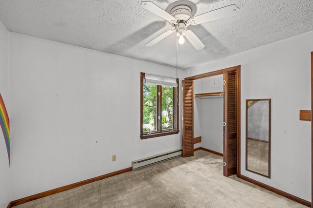 312 Walnut Hill Avenue, Manchester, NH 03104