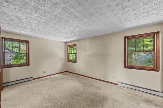 312 Walnut Hill Avenue, Manchester, NH 03104