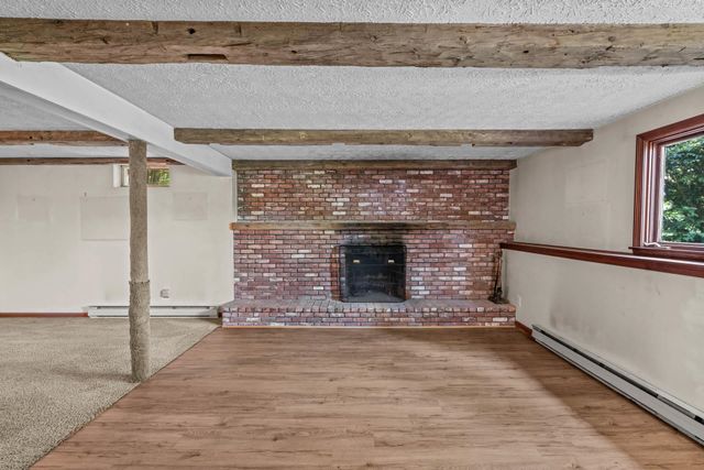 312 Walnut Hill Avenue, Manchester, NH 03104