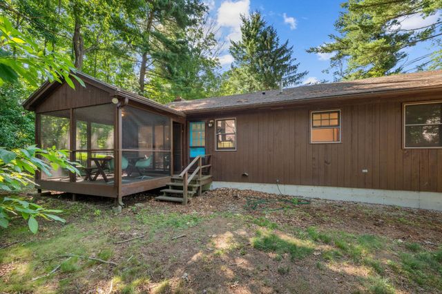 312 Walnut Hill Avenue, Manchester, NH 03104