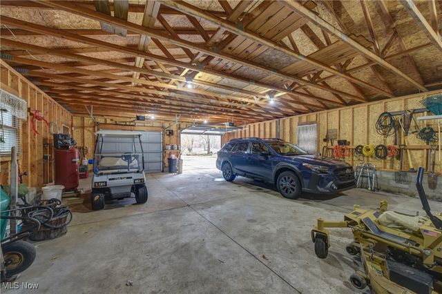 49215 Whittlesey Road, Amherst, OH 44001