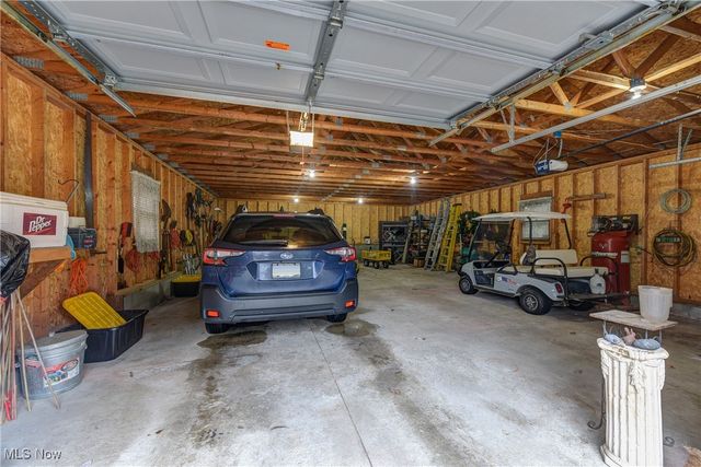 49215 Whittlesey Road, Amherst, OH 44001