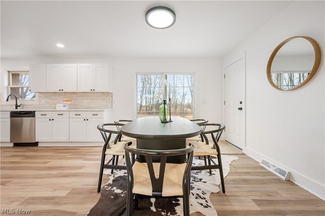 15938 W South Range Road, Salem, OH 44460