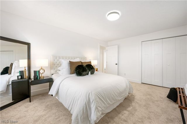 15938 W South Range Road, Salem, OH 44460