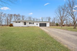 15938 W South Range Road, Salem, OH 44460