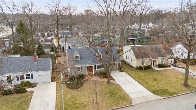 3913 W 67th Terrace, Prairie Village, KS 66208