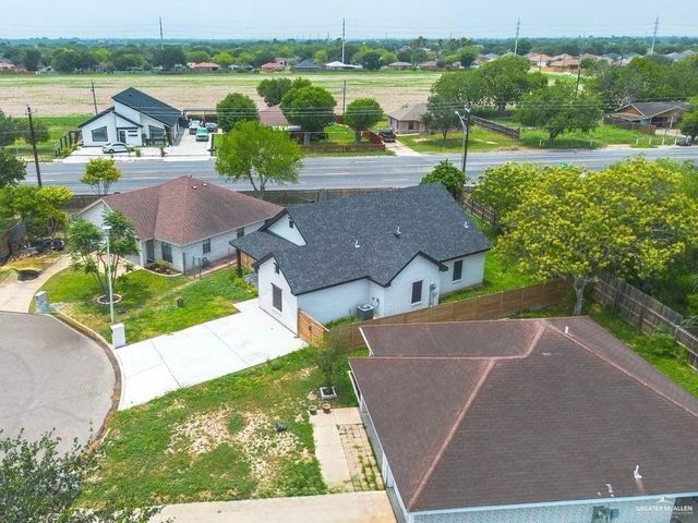 2809 Los Pinos Lane, Edinburg, TX 78541