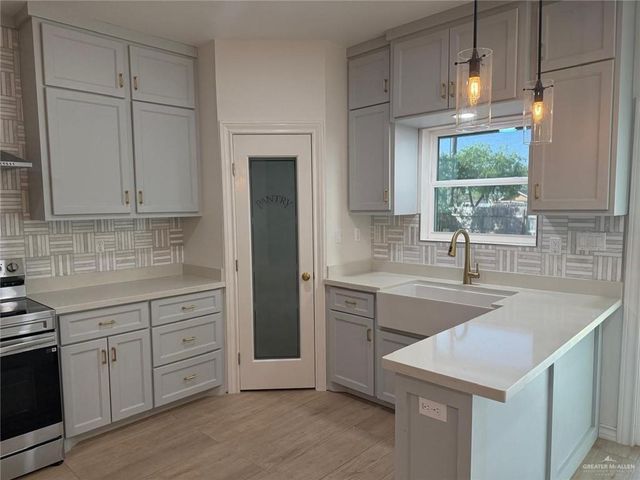 2809 Los Pinos Lane, Edinburg, TX 78541