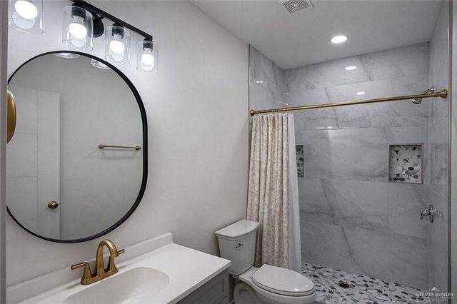 2809 Los Pinos Lane, Edinburg, TX 78541