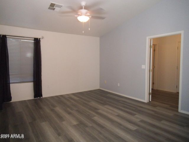 1341 E Cathedral Rock Drive, Phoenix, AZ 85048