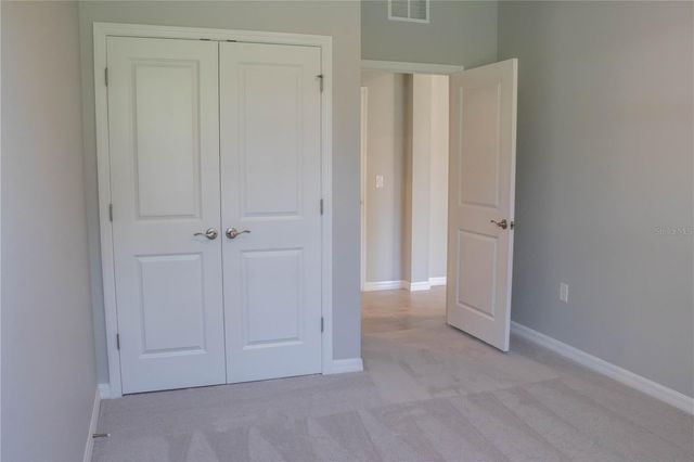 8004 PRAISE DRIVE, Tampa, FL 33625