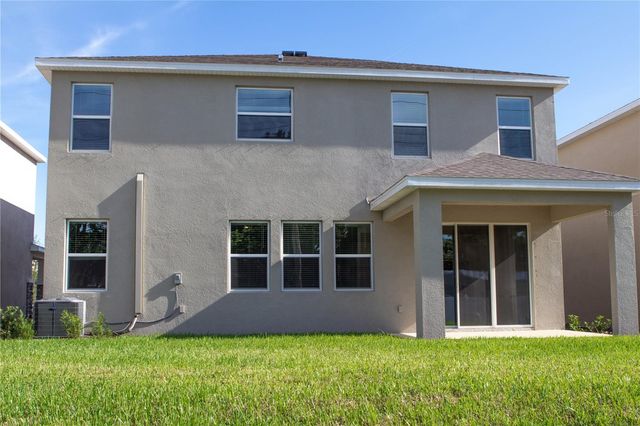8004 PRAISE DRIVE, Tampa, FL 33625