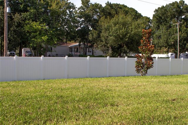 8004 PRAISE DRIVE, Tampa, FL 33625