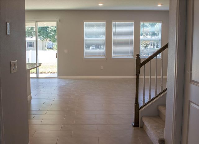 8004 PRAISE DRIVE, Tampa, FL 33625