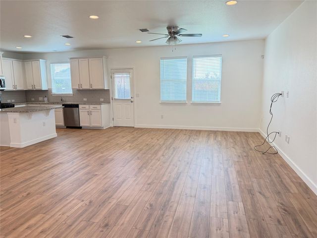10321 Forest Grove DR, Austin, TX 78747