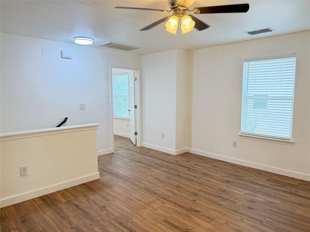 10321 Forest Grove DR, Austin, TX 78747