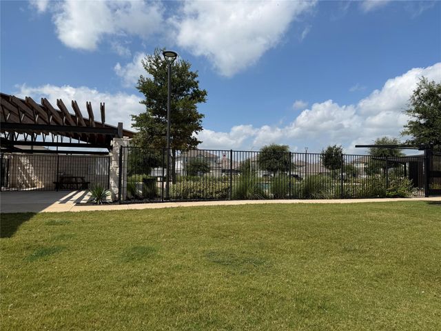 10321 Forest Grove DR, Austin, TX 78747