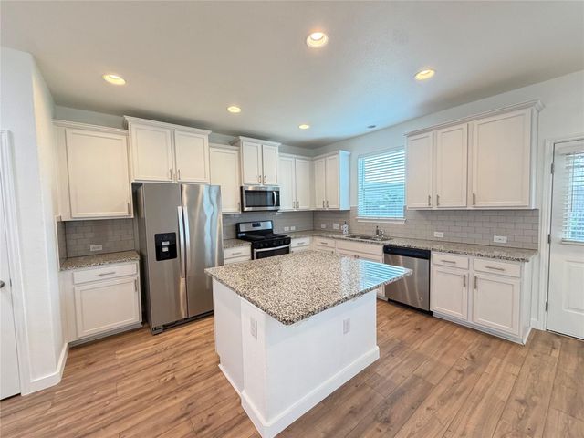10321 Forest Grove DR, Austin, TX 78747
