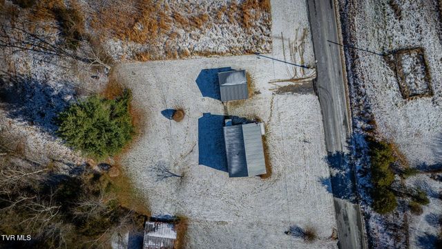 2844 Rocky Springs Road, Piney Flats, TN 37686