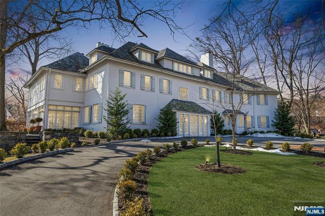 60 Wildwood Avenue, West Orange, NJ 07052