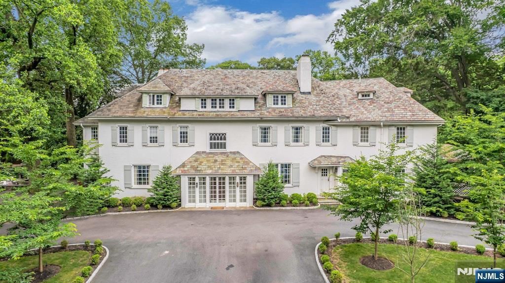 60 Wildwood Avenue, West Orange, NJ 07052
