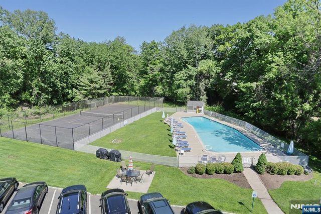 550 Fairview 312, Westwood, NJ 07675