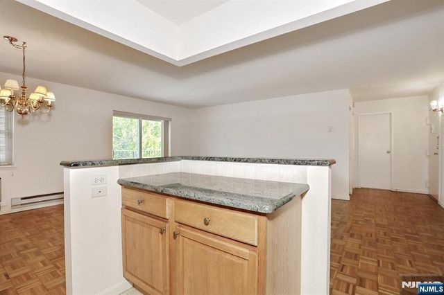 550 Fairview 312, Westwood, NJ 07675