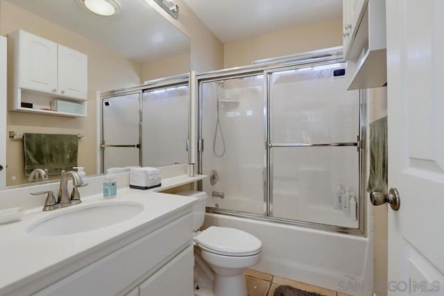 2081 Larkspur Dr, Alpine, CA 91901
