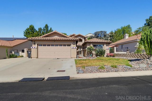 2081 Larkspur Dr, Alpine, CA 91901