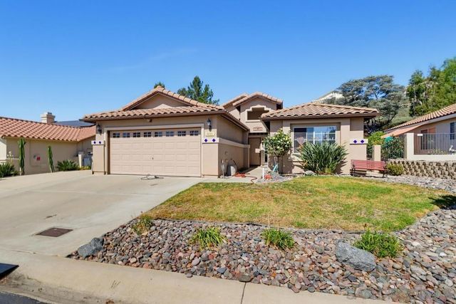 2081 Larkspur Dr, Alpine, CA 91901