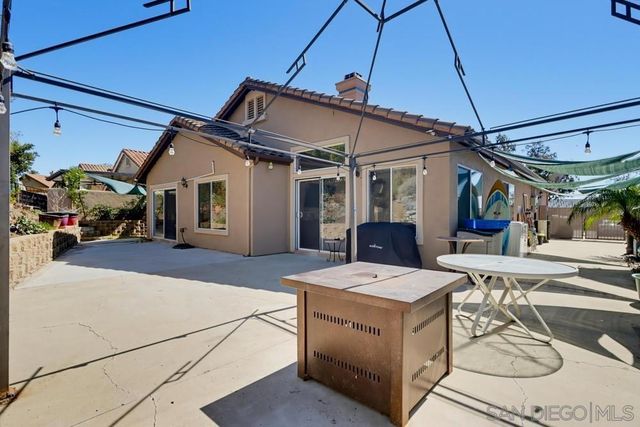 2081 Larkspur Dr, Alpine, CA 91901