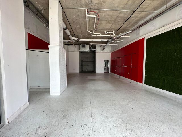 1533 N High Street, Columbus, OH 43201