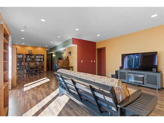 2094 Rushmore Drive, River Falls, WI 54022