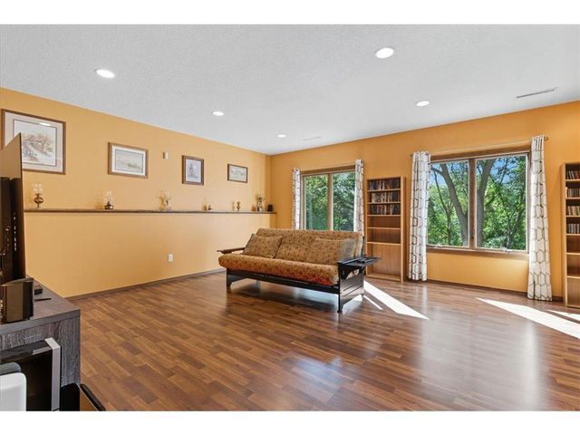 2094 Rushmore Drive, River Falls, WI 54022