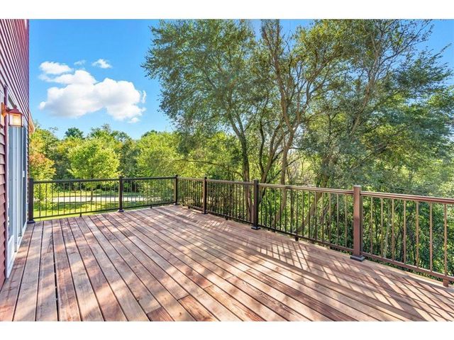 2094 Rushmore Drive, River Falls, WI 54022