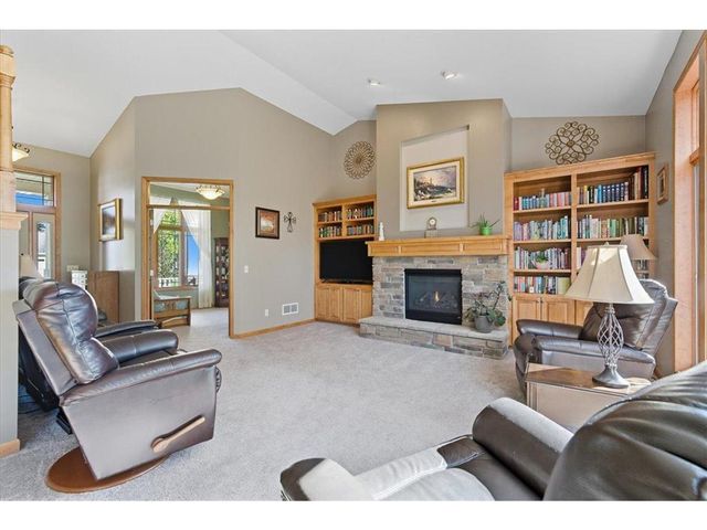 2094 Rushmore Drive, River Falls, WI 54022