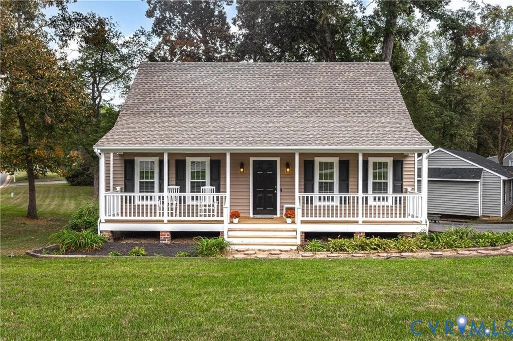 13501 Buck Rub Dr, Midlothian, VA 23112