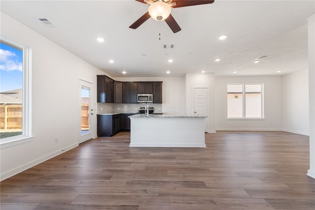 2410 Rooke Road, Bryan, TX 77807