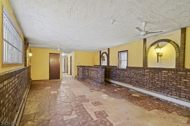 345 5th St, Ridgefield Park Village, NJ 07660